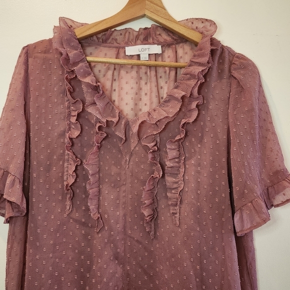 Loft Sheer Polka Dot Chiffon Blouse With Attached Camisole Size Medium - Picture 3 of 5